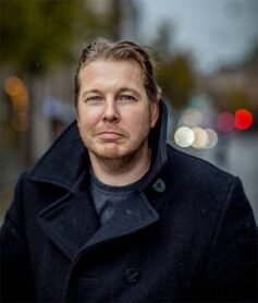 Фредрік Бакман Фредрік Бакман