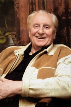 Всеволод Нестайко Всеволод Нестайко