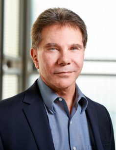 Роберт Б. Чалдіні Роберт Б. Чалдіні