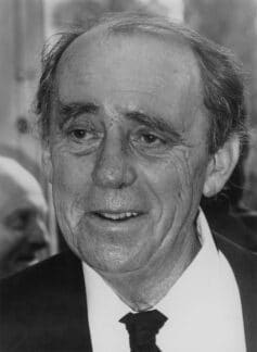 Гайнріх Бьолль Гайнріх Бьолль