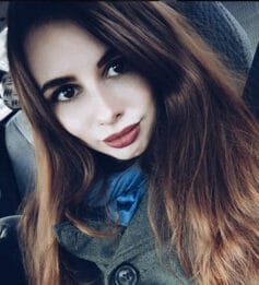 Надія Борзакова Надія Борзакова