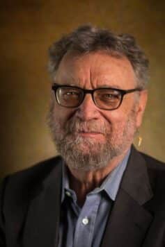 Майкл Свонвік Майкл Свонвік