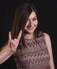 Поліна Кулакова Поліна Кулакова