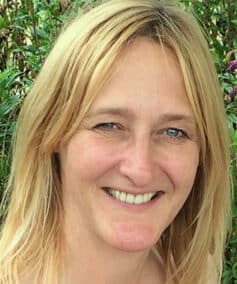 Роузі Бенкс Роузі Бенкс