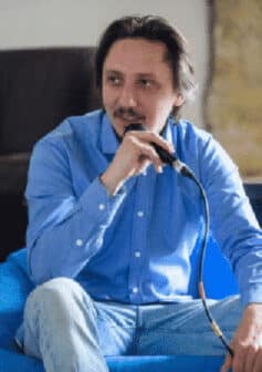 Влад Головін Влад Головін