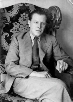 Тадеуш Доленга-Мостович Тадеуш Доленга-Мостович