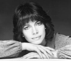 Джорджина Говелл Джорджина Говелл