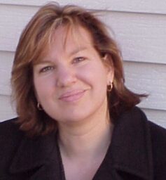 Карен Мак-Квесчін Карен Мак-Квесчін