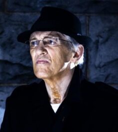 Кен Бруен Кен Бруен