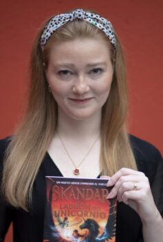 Аннабель Стедмен (А.Ф. Стедмен) Аннабель Стедмен (А.Ф. Стедмен)