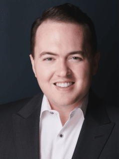 Емерсон Брукінг Емерсон Брукінг