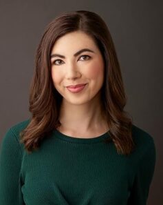 Сара Фрієр Сара Фрієр