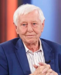 Ганс Маґнус Енценсберґер Ганс Маґнус Енценсберґер