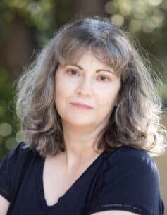 Марта Веллс Марта Веллс