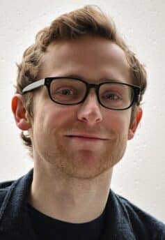 Енді Саґар Енді Саґар