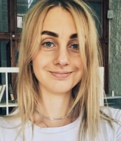 Ірина Вакарчук Ірина Вакарчук