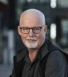 Майкл Роботам Майкл Роботам