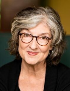 Барбара Кінґсолвер Барбара Кінґсолвер