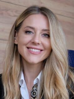 Людмила Долгоновська Людмила Долгоновська