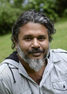 Шехан Карунатілака Шехан Карунатілака