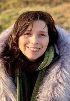 Ноель Гаррісон (Аня Берґман, Еві Блейк) Ноель Гаррісон (Аня Берґман, Еві Блейк)