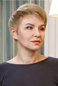 Еліна Слободянюк Еліна Слободянюк