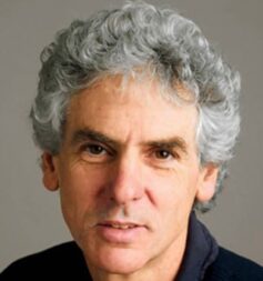 Ніколас Старгардт Ніколас Старгардт