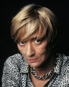 Франсуаза Саґан Франсуаза Саґан