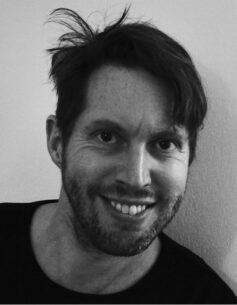 Штефан Прікен Штефан Прікен