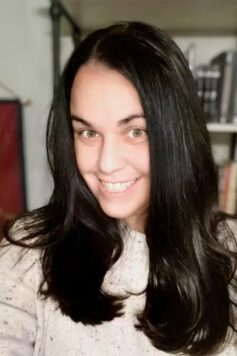 Дженніфер Якопеллі Дженніфер Якопеллі